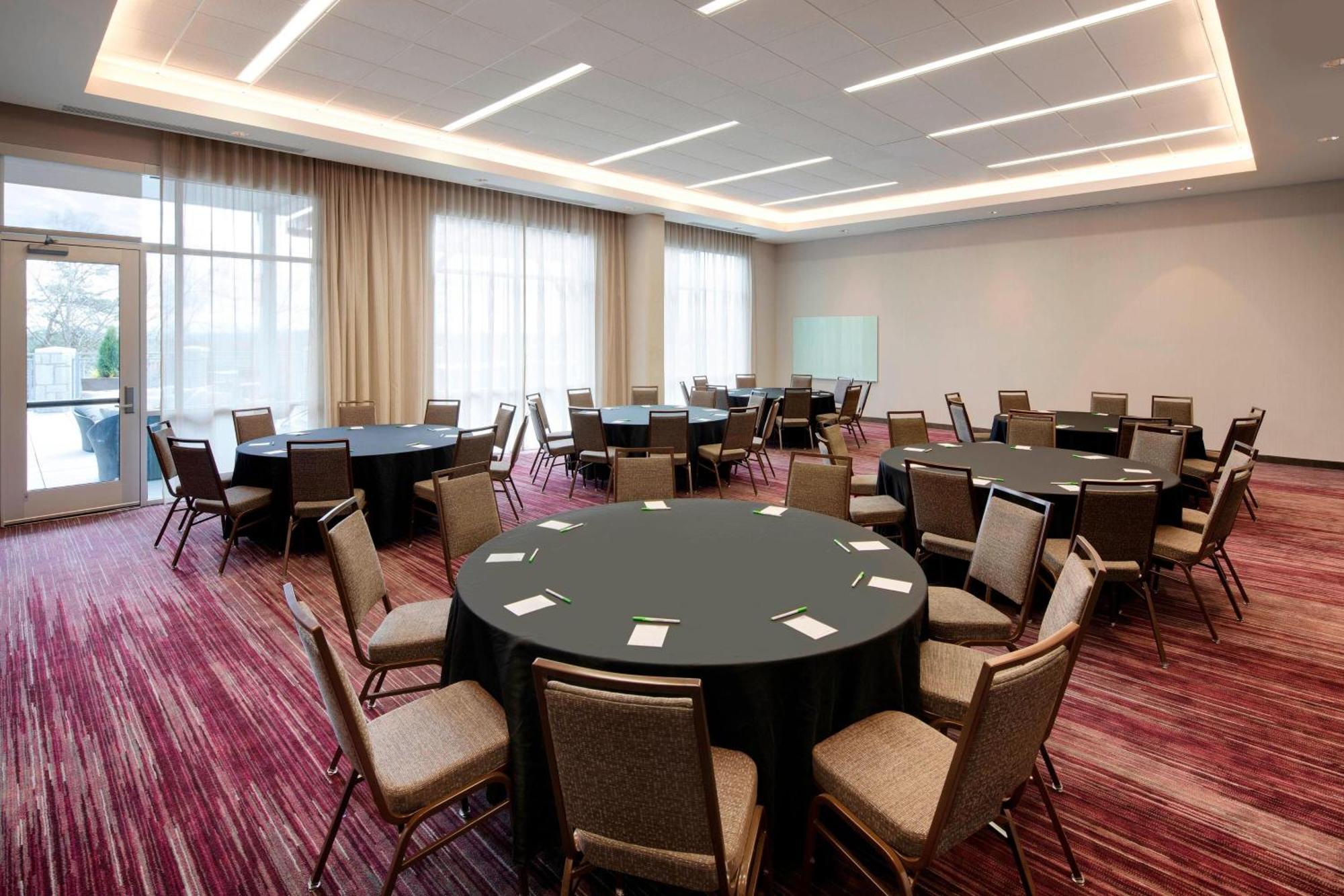 Courtyard By Marriott Atlanta Vinings/Galleria Smyrna Ngoại thất bức ảnh