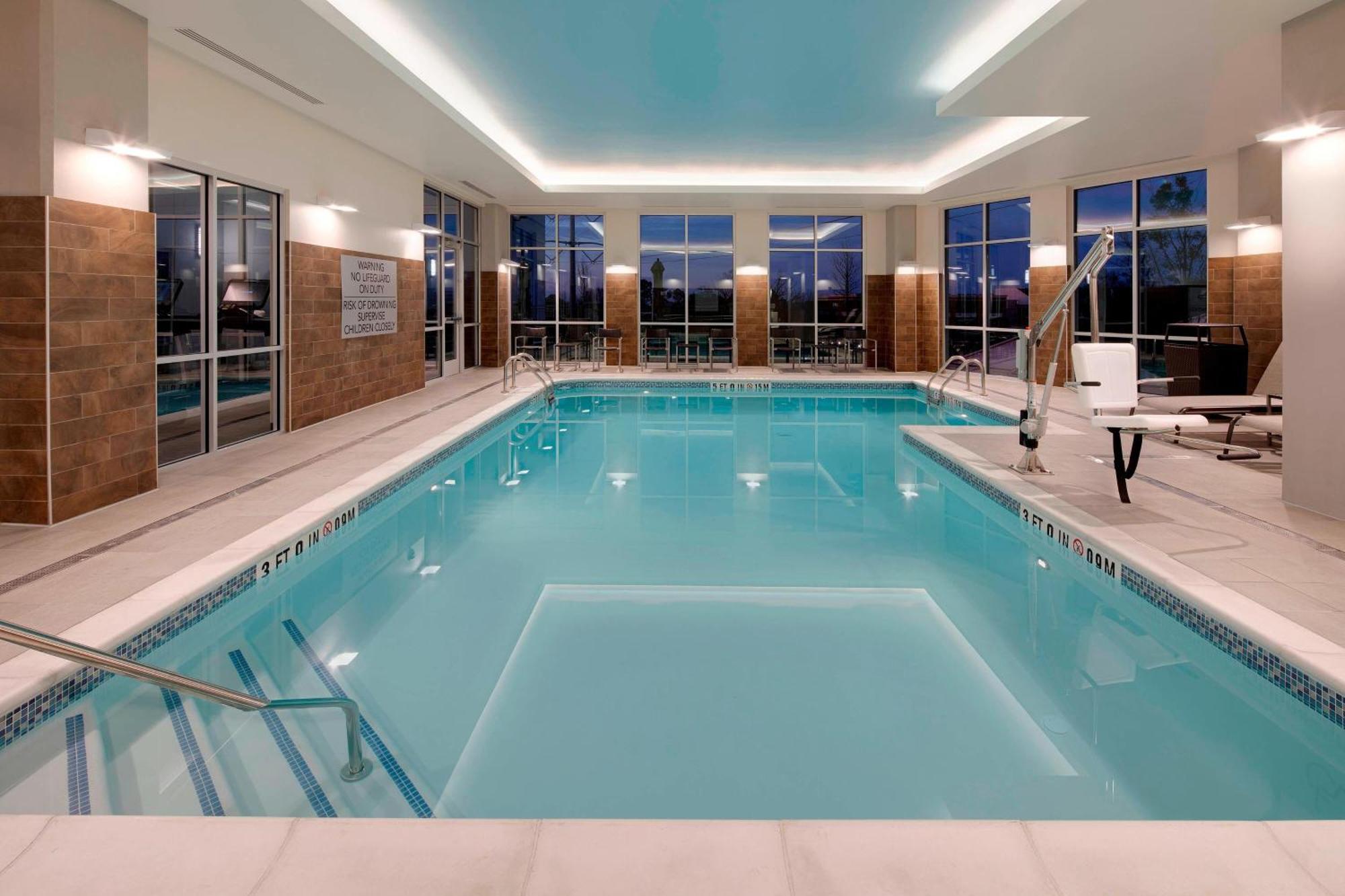 Courtyard By Marriott Atlanta Vinings/Galleria Smyrna Ngoại thất bức ảnh