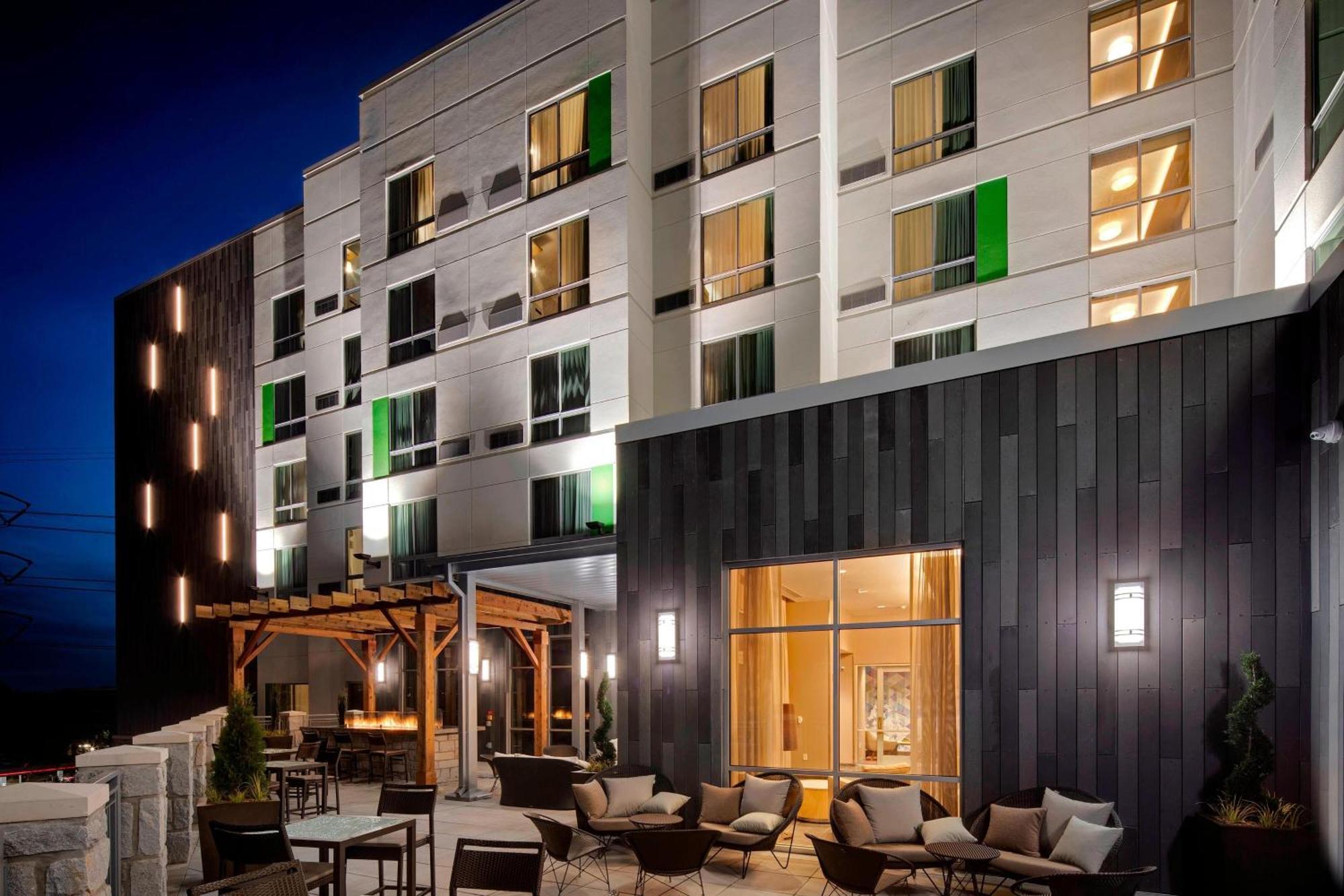 Courtyard By Marriott Atlanta Vinings/Galleria Smyrna Ngoại thất bức ảnh