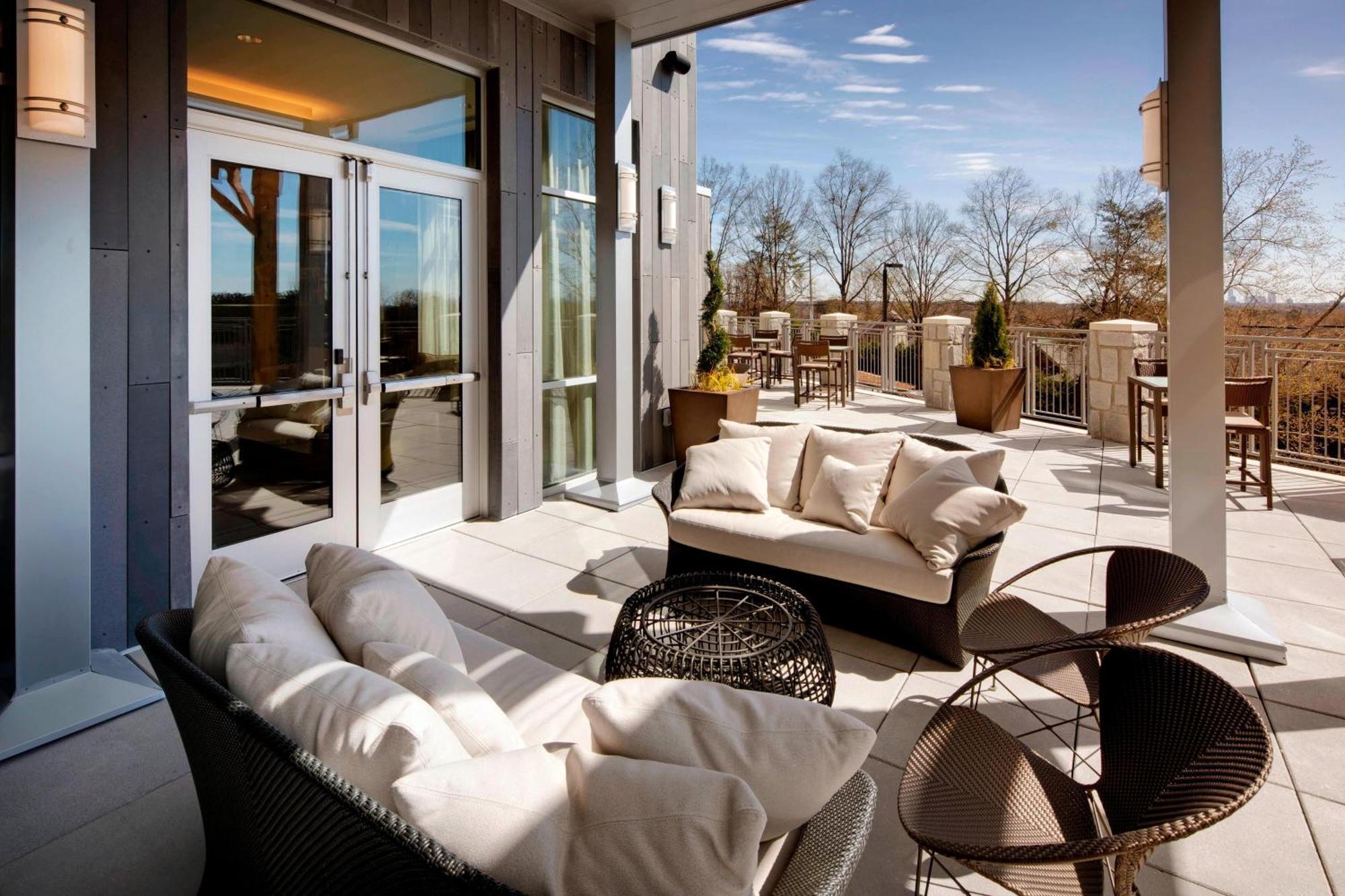 Courtyard By Marriott Atlanta Vinings/Galleria Smyrna Ngoại thất bức ảnh